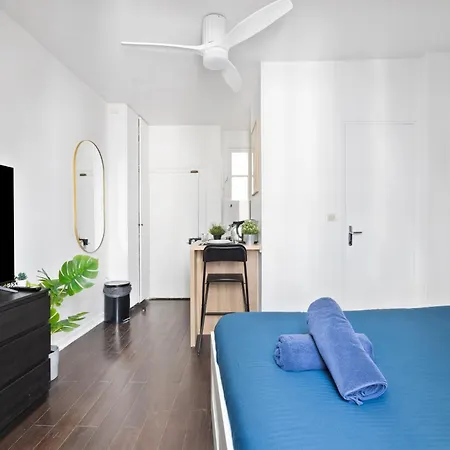 Superb Quartier Les Marais Free Netflix