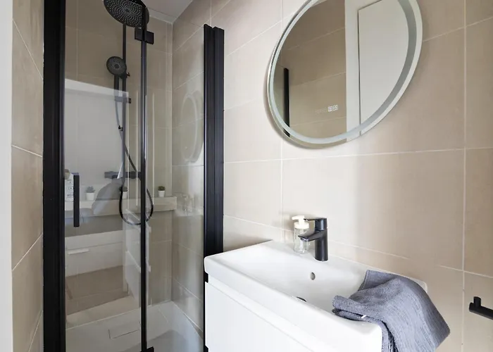 Superb Quartier Les Marais Free Netflix Paris